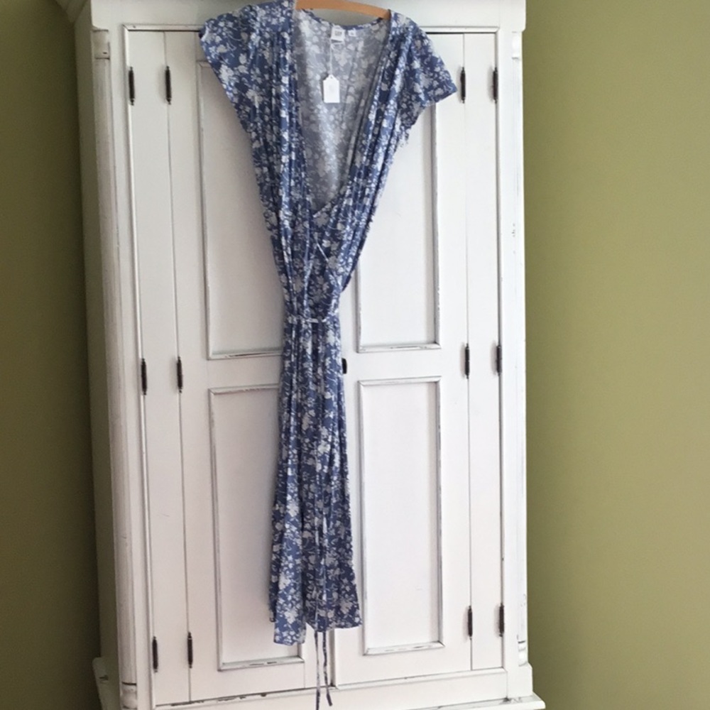 GAP Long Wrap Dress Size Small